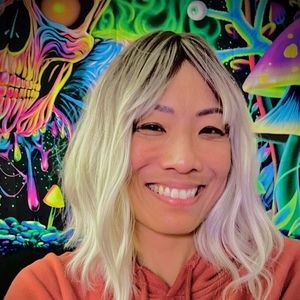 Meet your Posher, Nina